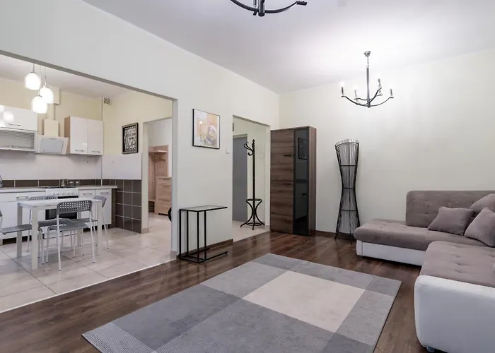 דירה Klimczoka Comfy By Bookinghost קטוביץ